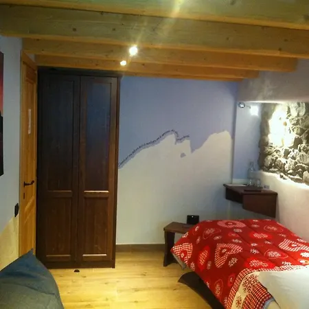 Alpe Rebelle Bed & Breakfast Bionaz Exterior photo