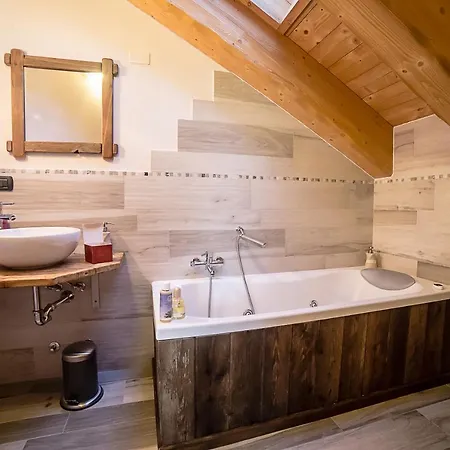 Alpe Rebelle Bed & Breakfast Bionaz Exterior photo