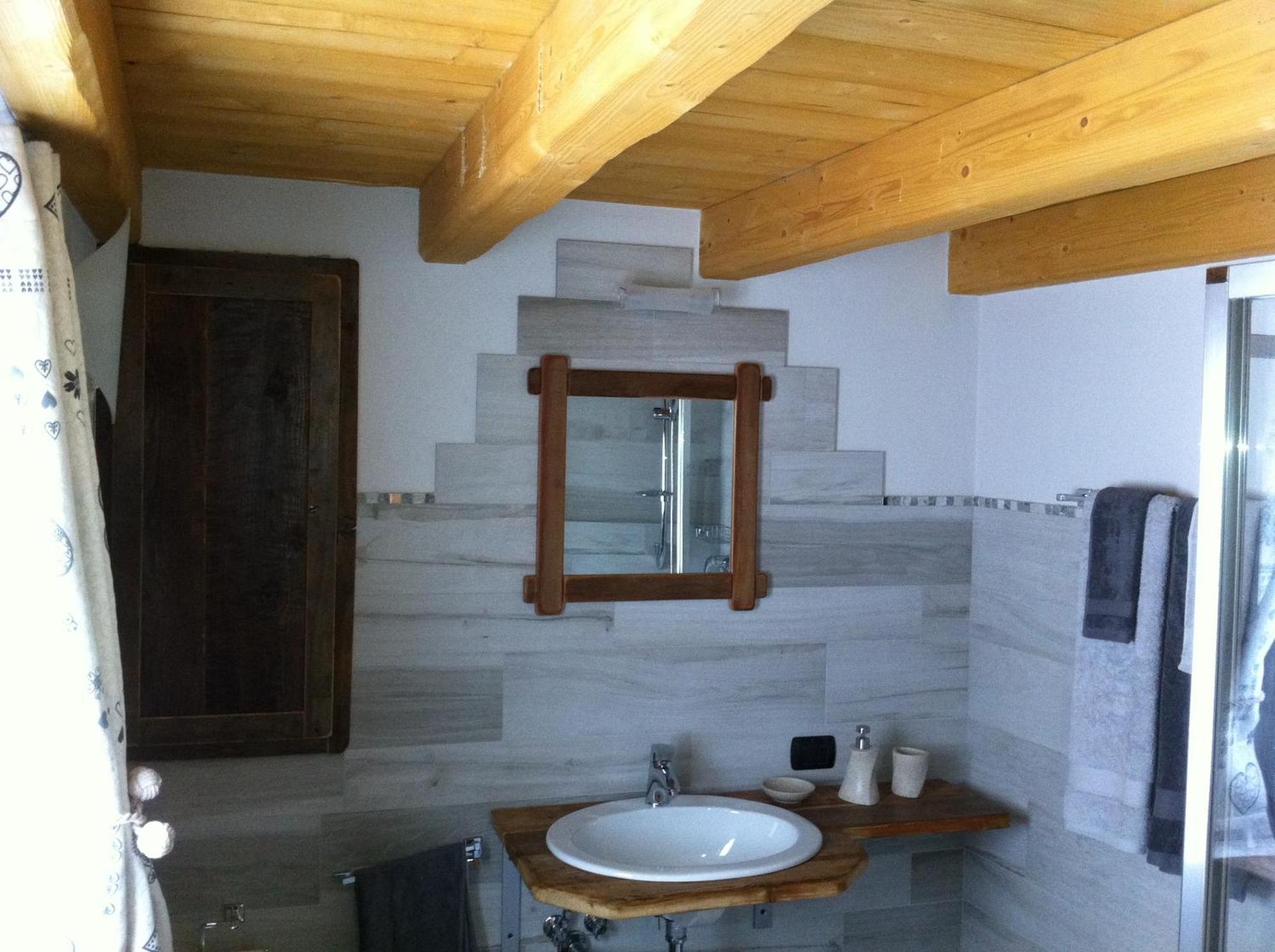 Alpe Rebelle Bed and breakfast 3*